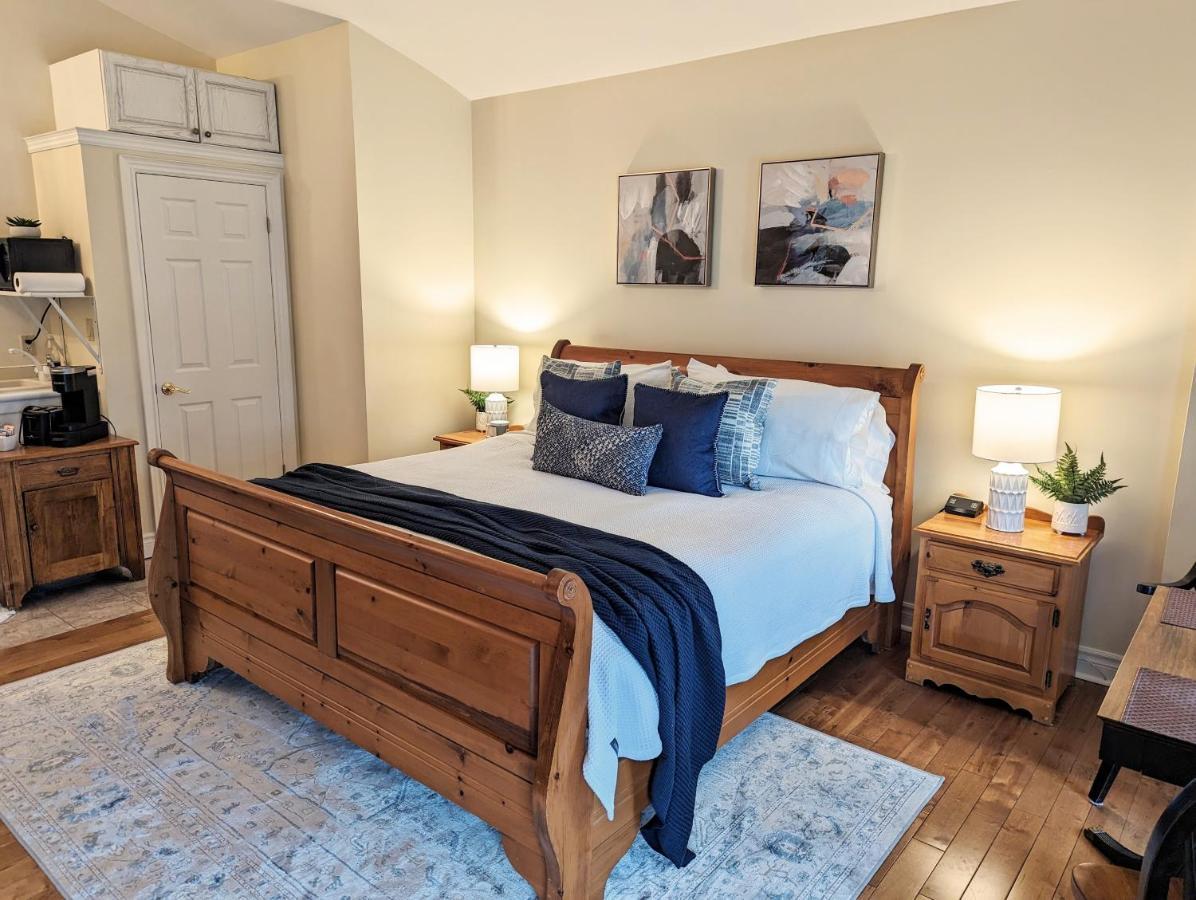Suites On King Niagara-on-the-Lake Exterior photo